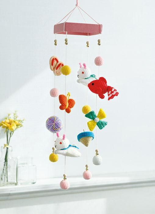 編み物 あみぐるみ | うさぎと和モチーフの吊るし飾りIkuko Saito