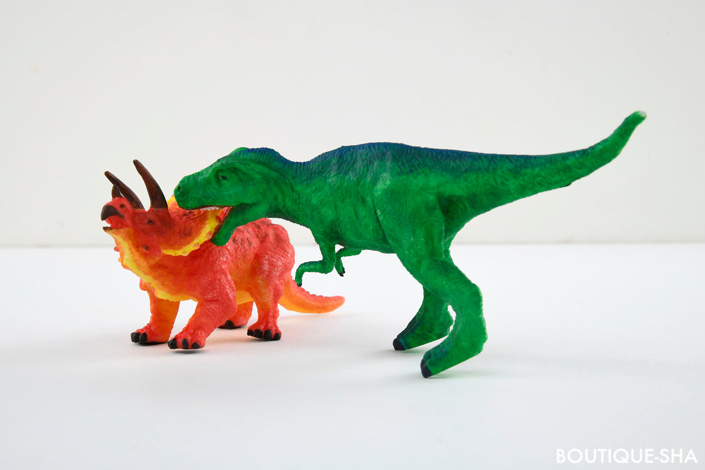 【書籍】カッコよくぬろう!恐竜3Dぬりえキット(D62)