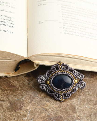 【マクラメキット】《アラベスクのブローチ》～ design 瞳硝子/Shoko Hitomi（kit-0062)