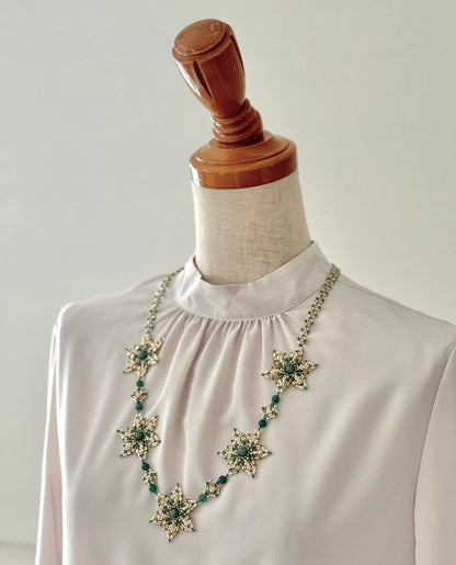 【ビーズキット】アベンチュリンカラーのモザイクモチーフネックレス design安藤潤子/Junko Ando（kit-0080)