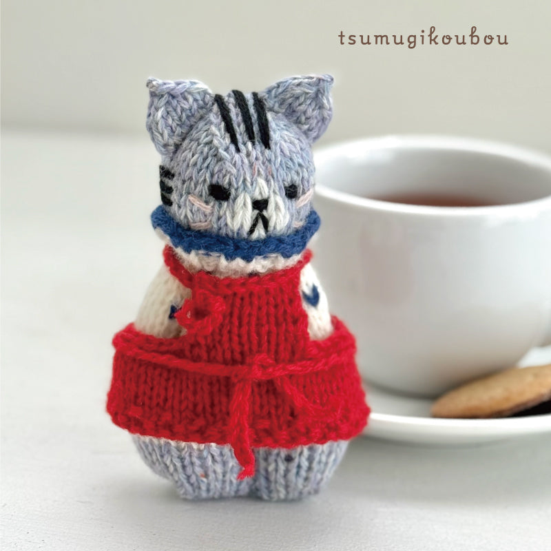 【あみぐるみキット】_《カフェのねこ店長》byツムギコウボウ（kit-0088）