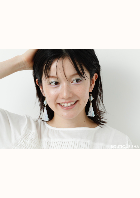 【書籍】刺繍作家kanaのオーガンジー刺繍で作るアクセサリー(S8549)