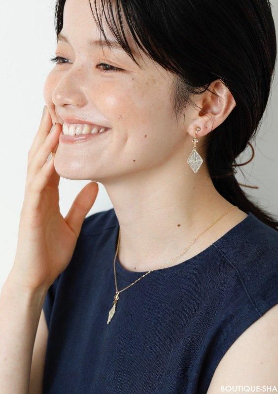 【書籍】刺繍作家kanaのオーガンジー刺繍で作るアクセサリー(S8549)