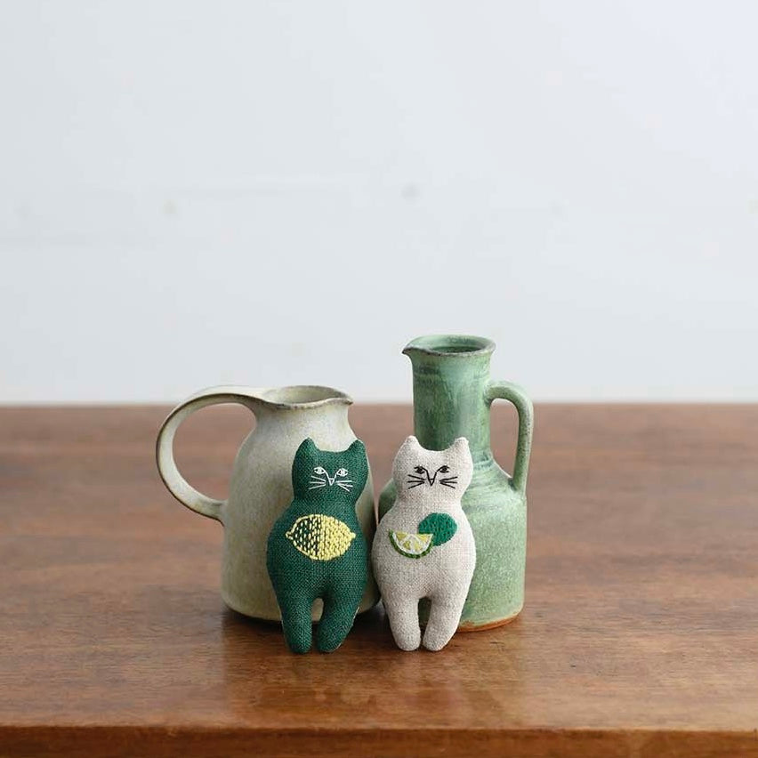 【書籍】nekogaoの刺繍ブローチと小物(S8057)