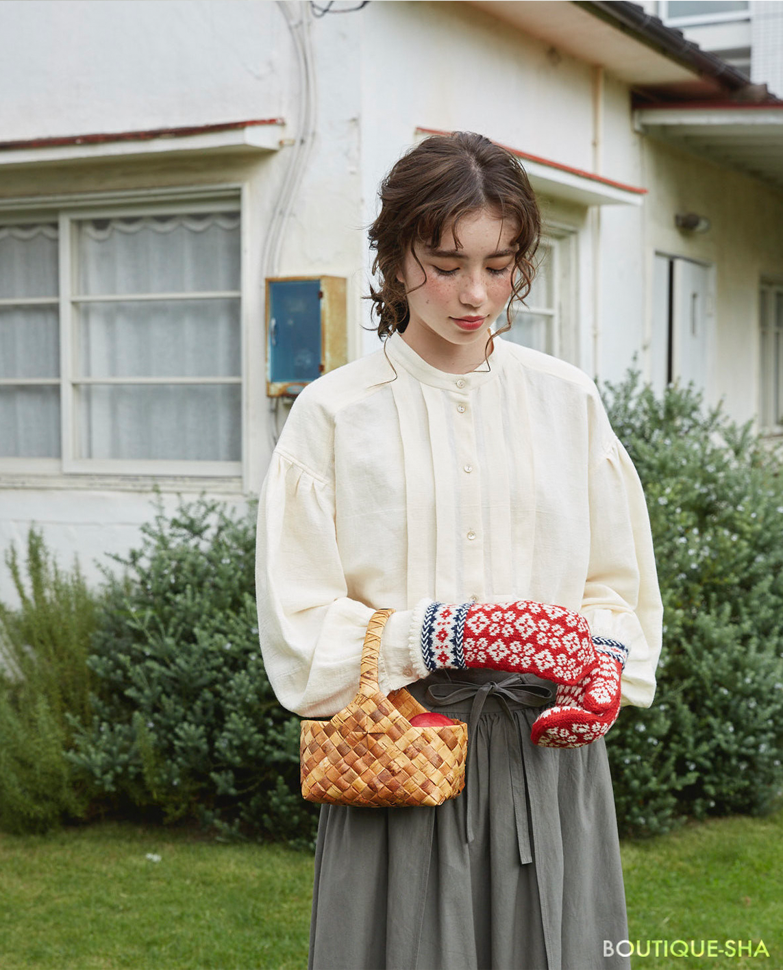 【書籍】ミトン屋さんの手編みのミトンとこもの(S8189)