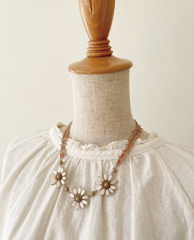 【ビーズキット】ロージィ・デイジー Design安藤潤子/Junko Ando（kit-0104)