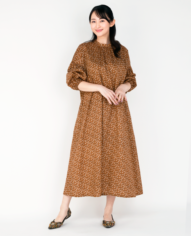 【型紙】バンドカラーのギャザーワンピース　（SB-0108）